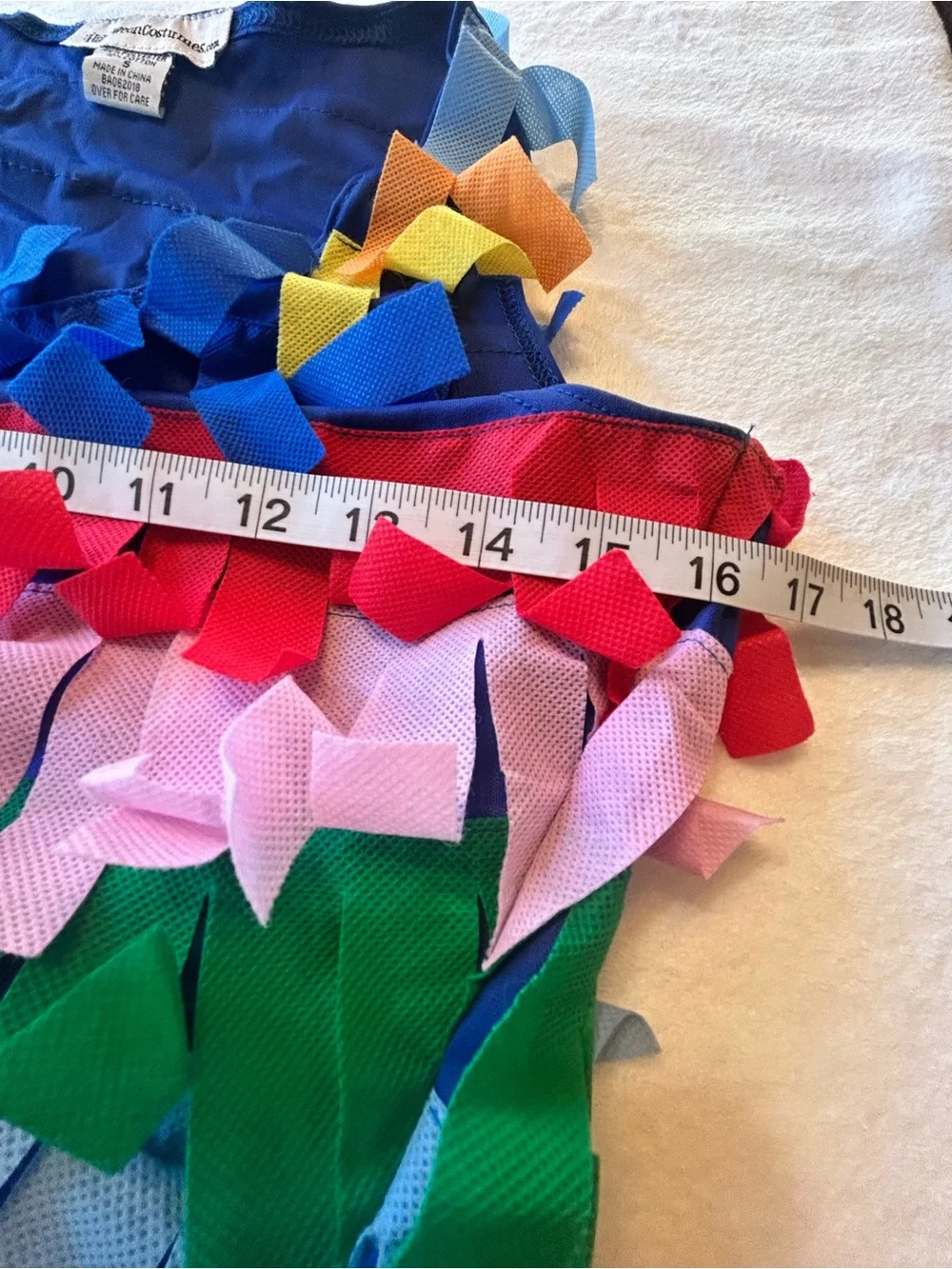 None pinata serape